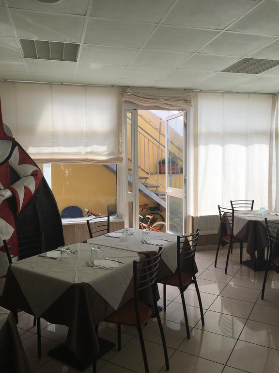 Hotel Bahia Viareggio Bilik gambar